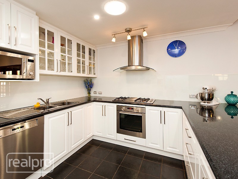 50A Hope Avenue, Manning WA 6152