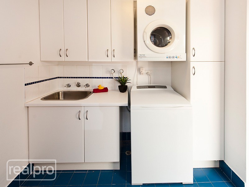 50A Hope Avenue, Manning WA 6152