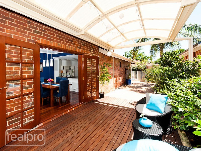 50A Hope Avenue, Manning WA 6152