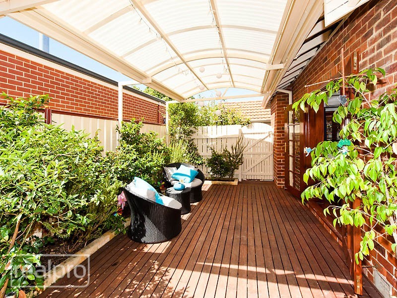 50A Hope Avenue, Manning WA 6152