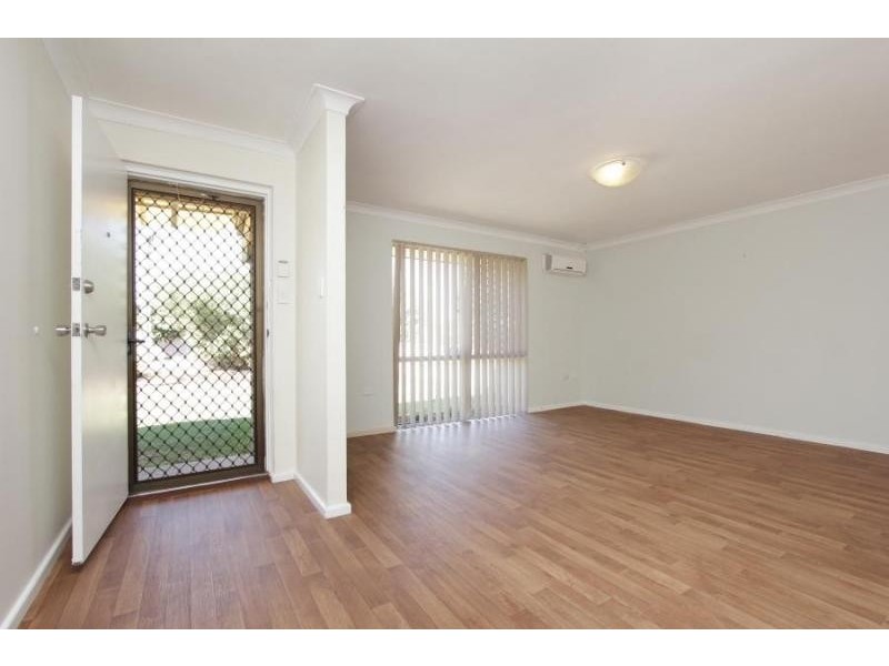 2/20 Plumridge Way, South Lake WA 6164