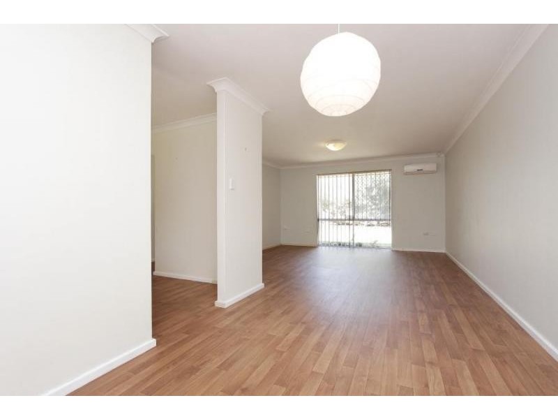 2/20 Plumridge Way, South Lake WA 6164