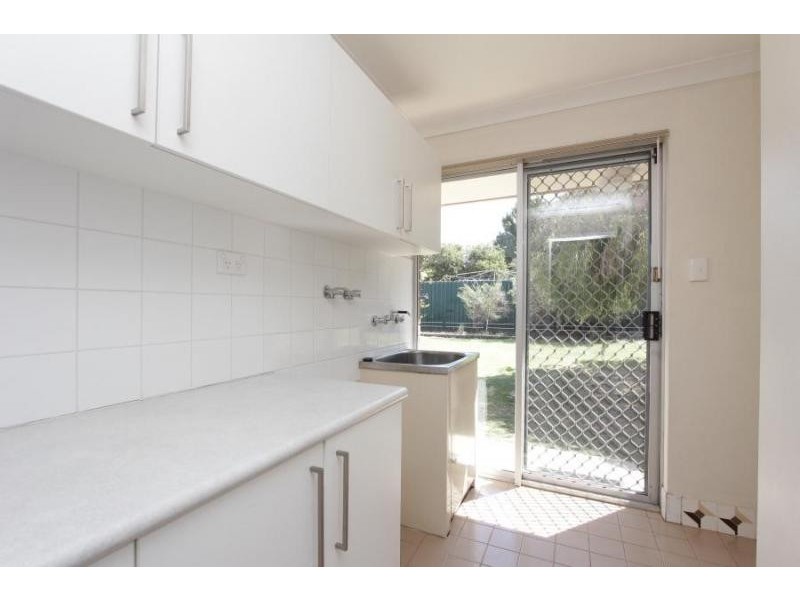 2/20 Plumridge Way, South Lake WA 6164