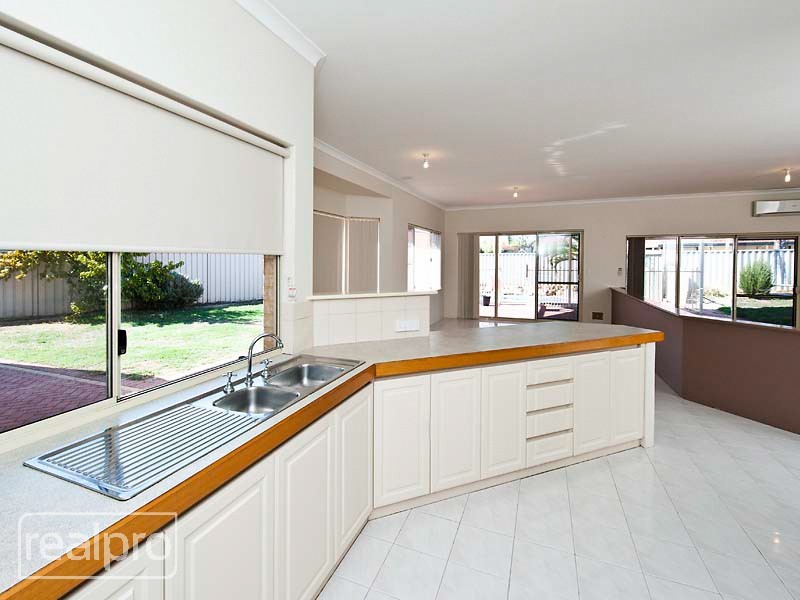 57 Goodwood Way, Canning Vale WA 6155