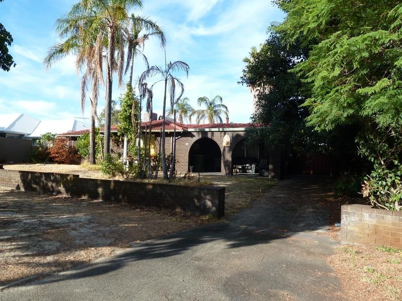 29 Bickley Crescent, Manning WA 6152