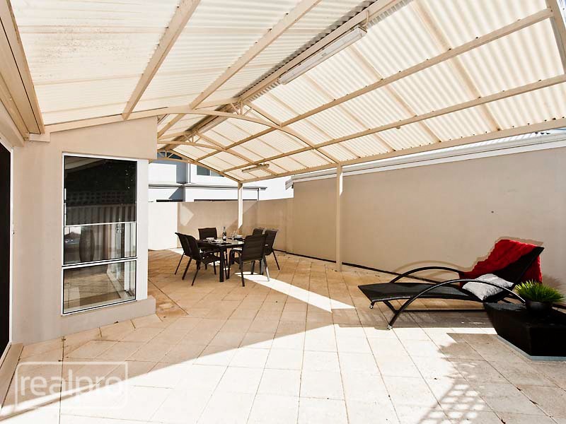 1/35 McDonald Street, Como WA 6152