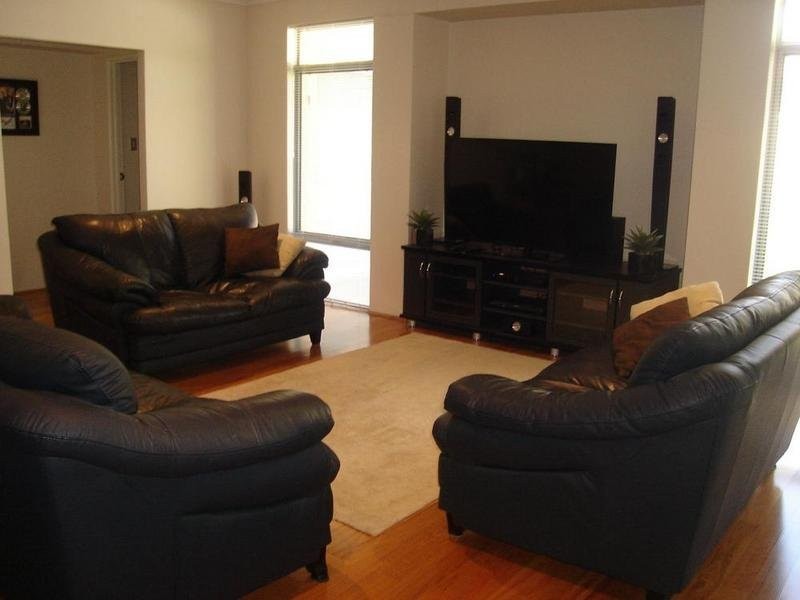 54 Canavan Crescent, Manning WA 6152