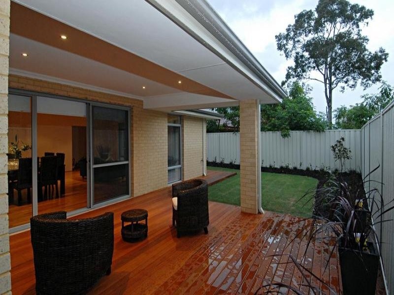 54 Canavan Crescent, Manning WA 6152