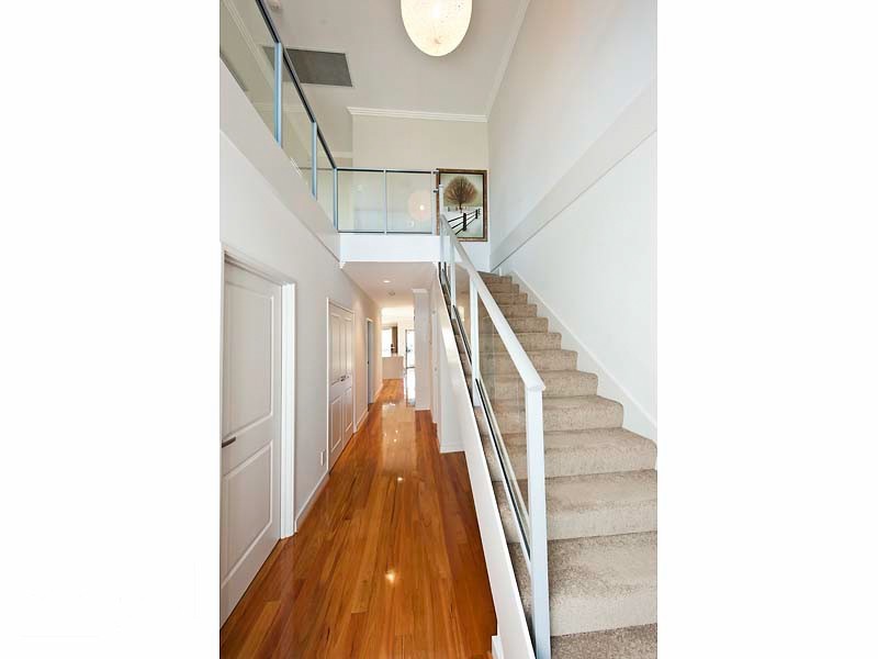 24A Hope Avenue, Manning WA 6152
