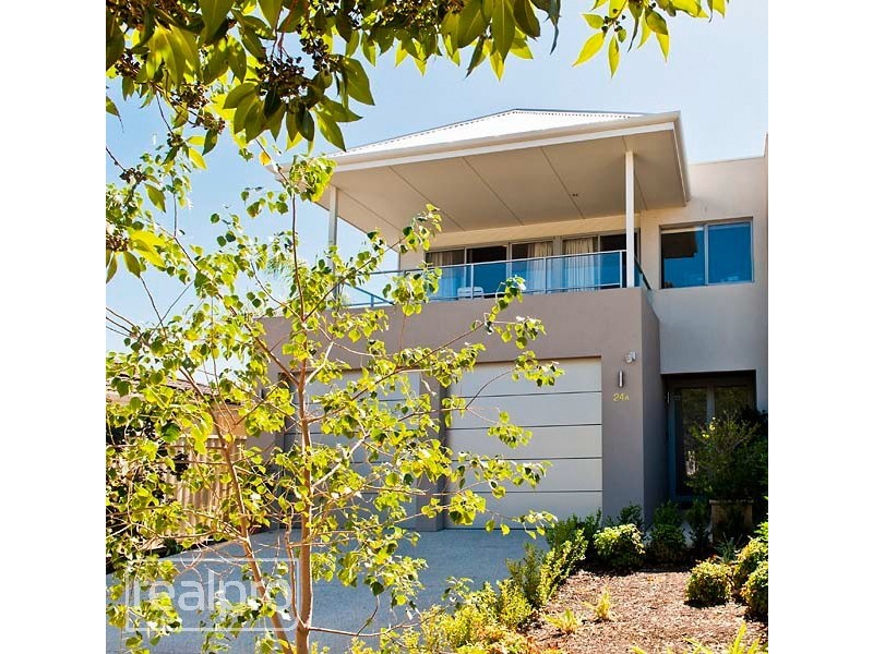 24A Hope Avenue, Manning WA 6152