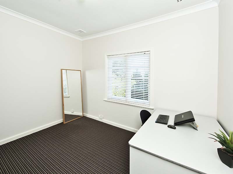 36A Bickley Crescent, Manning WA 6152
