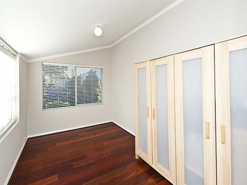 36A Bickley Crescent, Manning WA 6152