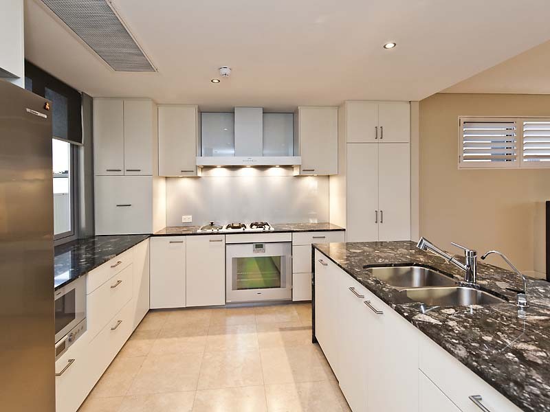 13/31 Mill Point Road, South Perth WA 6151