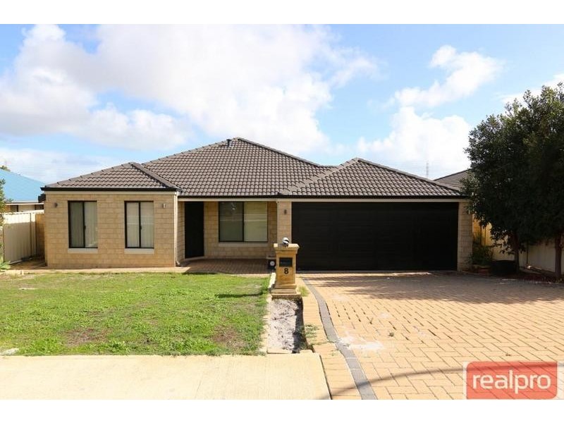 8 Dongara Way, South Lake WA 6164