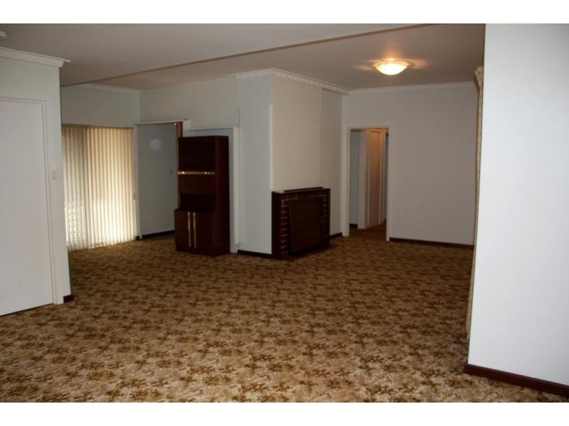 34 Bickley Crescent, Manning WA 6152