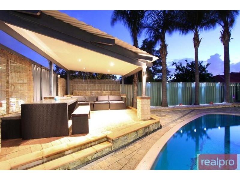 125 Reynolds Road, Forrestfield WA 6058