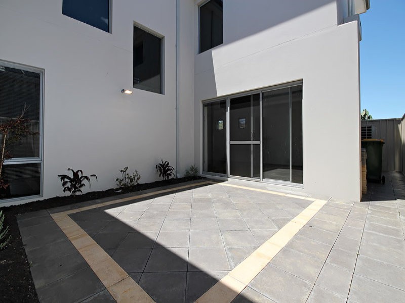 78B Edgecumbe Street, Como WA 6152