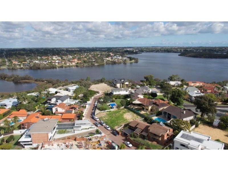 River Way, Salter Point WA 6152