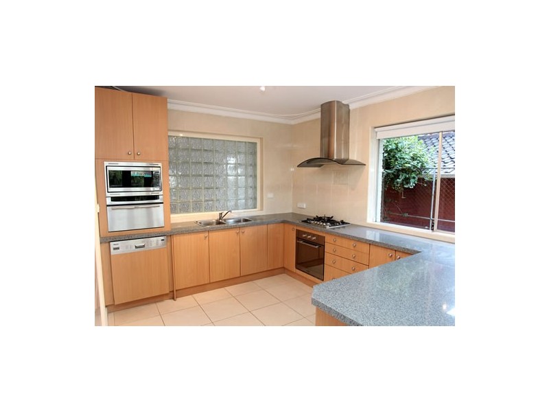 4 Edgewater Road, Salter Point WA 6152