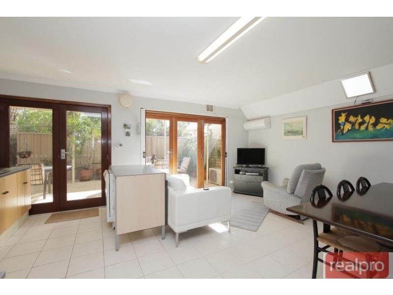 45B Sulman Avenue, Salter Point WA 6152