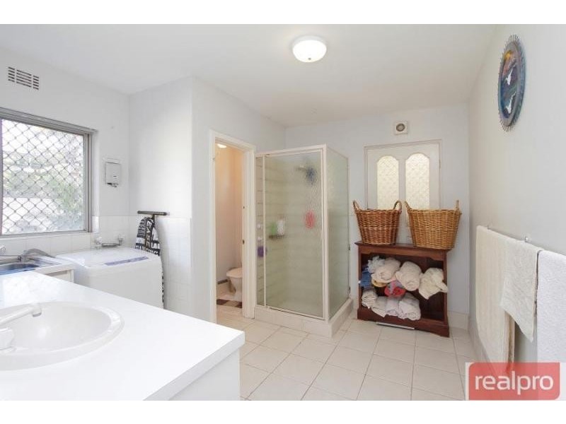 45B Sulman Avenue, Salter Point WA 6152