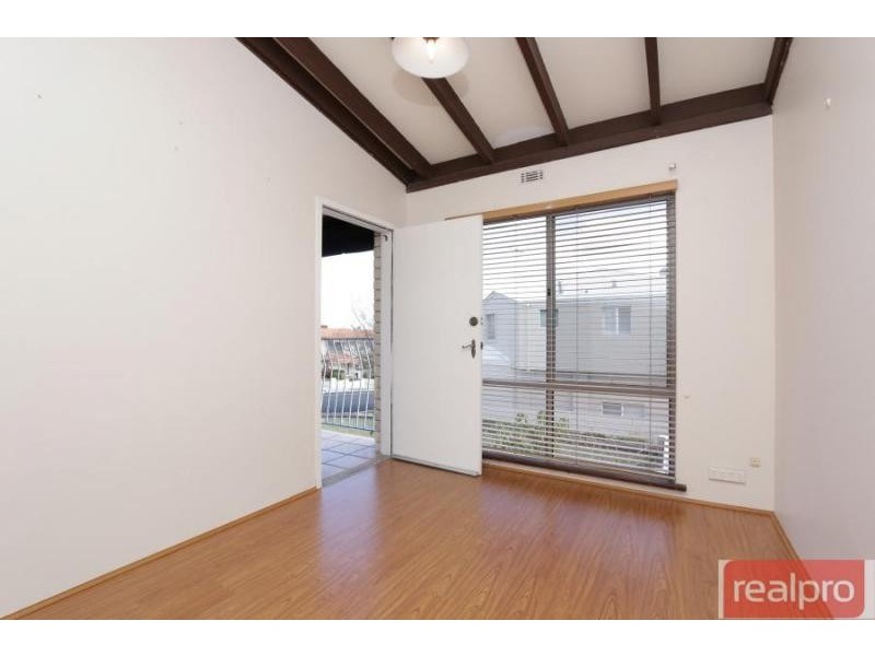 4/14 Alston Avenue, Como WA 6152