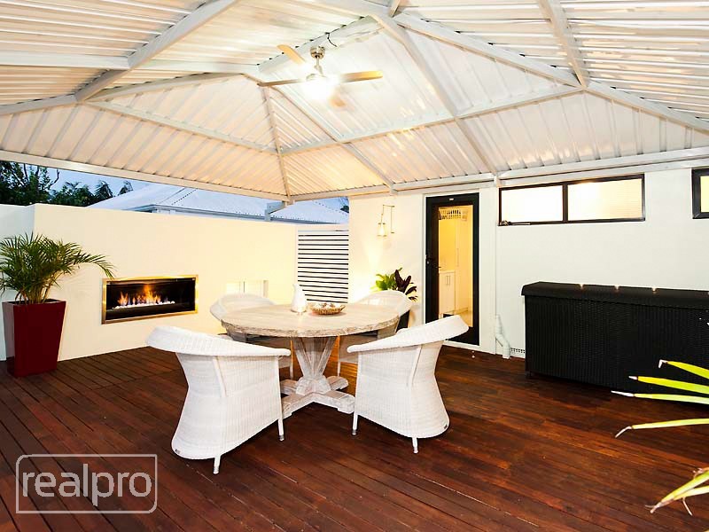 2/34 Salter Point Parade, Salter Point WA 6152