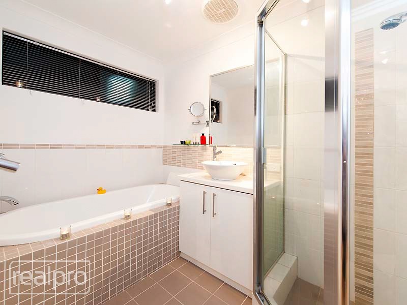 2/34 Salter Point Parade, Salter Point WA 6152