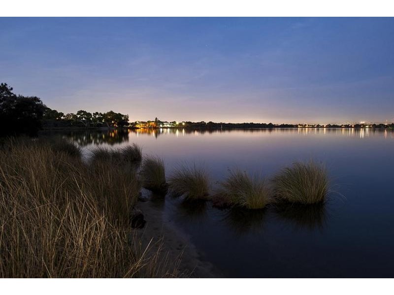 2/34 Salter Point Parade, Salter Point WA 6152