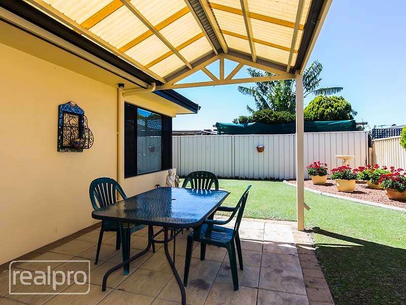 2/87 Hope Avenue, Salter Point WA 6152