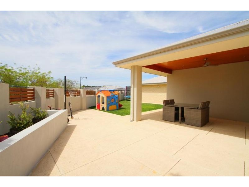 88 Northerly Drive, Harrisdale WA 6112