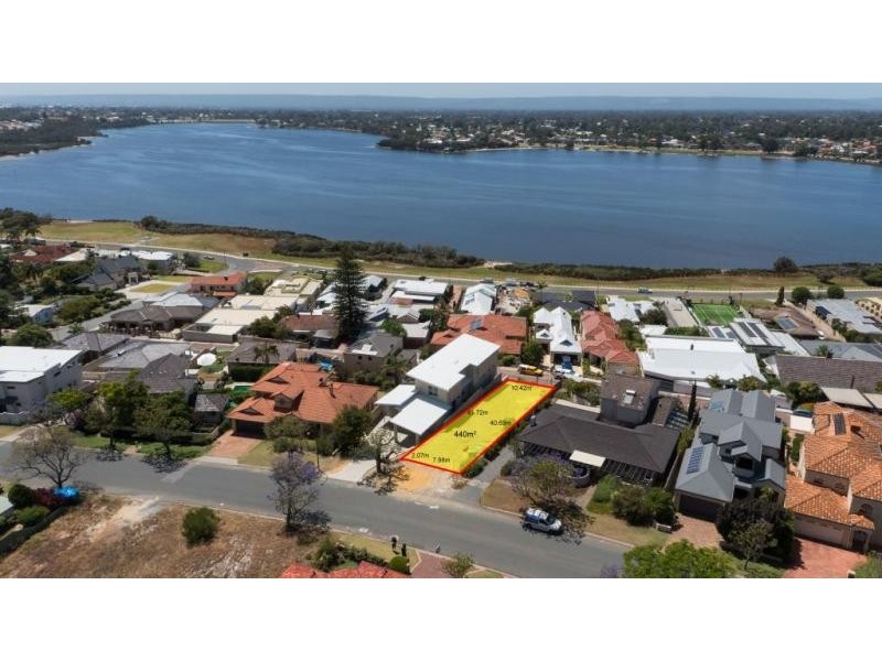 34A Sulman Avenue, Salter Point WA 6152