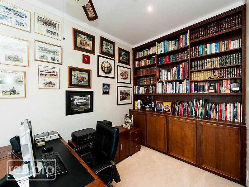 36 Salter Point Parade, Salter Point WA 6152