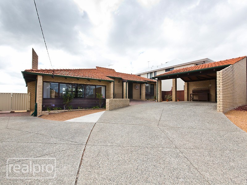 36 Deverell Way, Bentley WA 6102