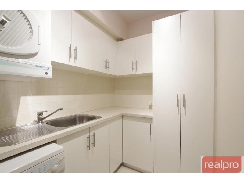 2/1 Queen Street, South Perth WA 6151