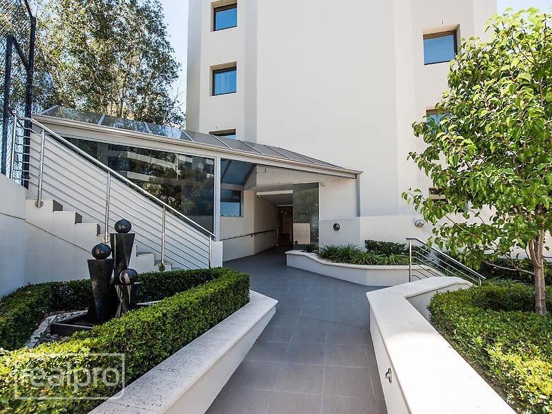 2/1 Queen Street, South Perth WA 6151