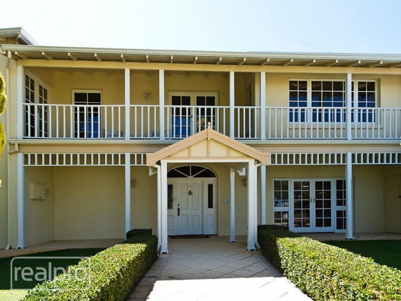 6 Success Crescent, Salter Point WA 6152