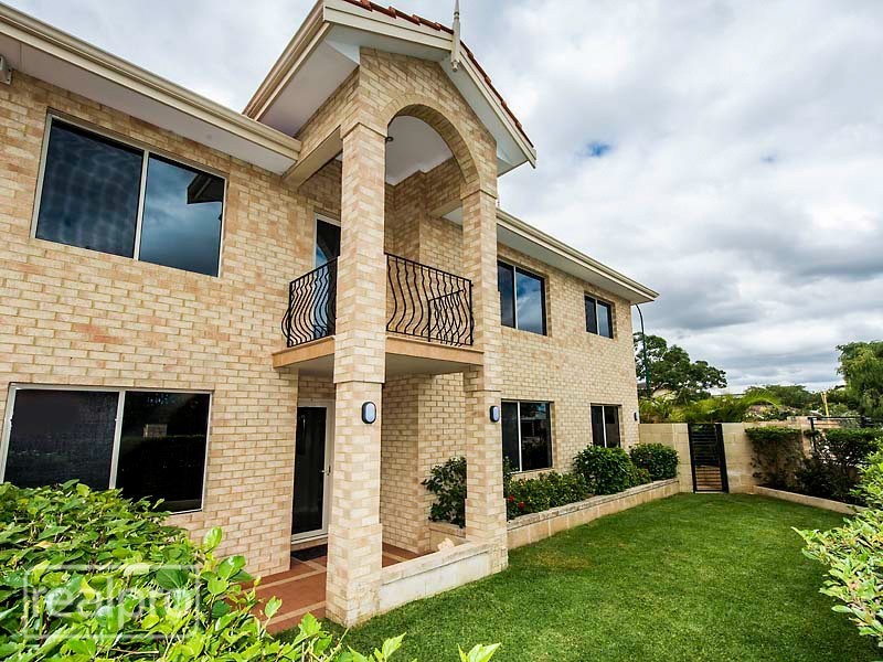 66 Welwyn Avenue, Manning WA 6152