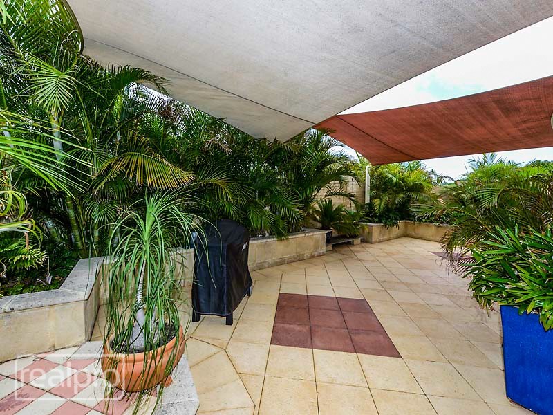 66 Welwyn Avenue, Manning WA 6152
