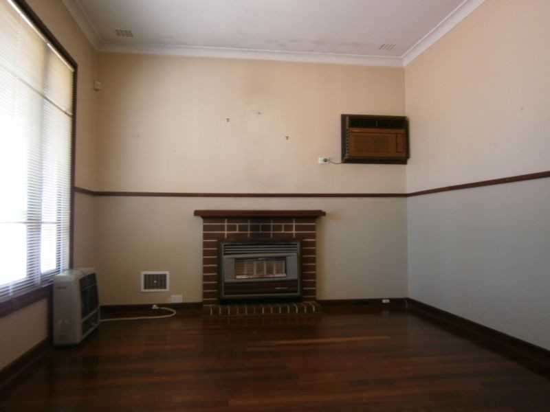 44 Mckenzie Way, Embleton WA 6062