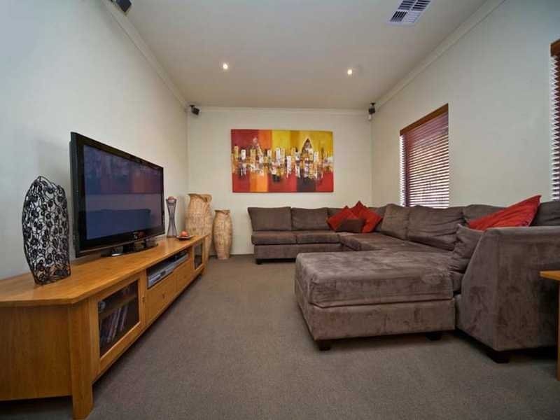 96 Kenny Street, Bassendean WA 6054