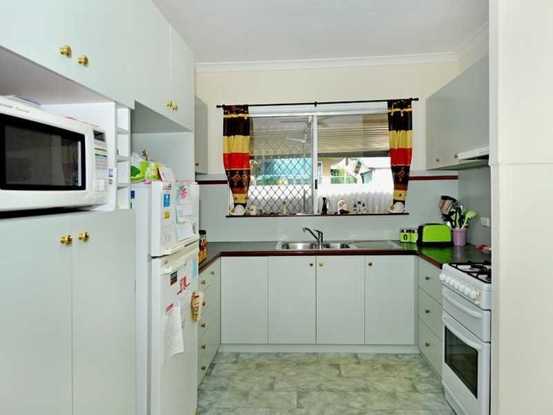 27 Irwin Road, Embleton WA 6062