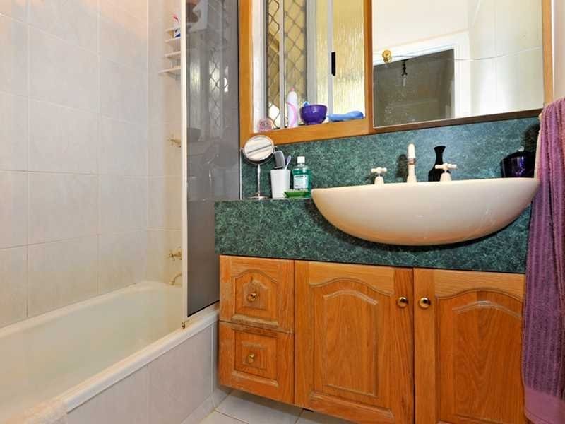 27 Irwin Road, Embleton WA 6062