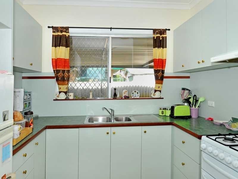 27 Irwin Road, Embleton WA 6062