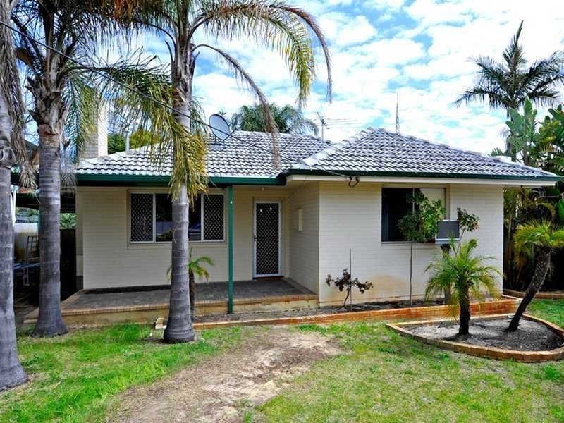 27 Irwin Road, Embleton WA 6062