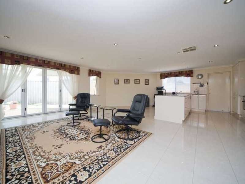 72A Wellington Road, Dianella WA 6059