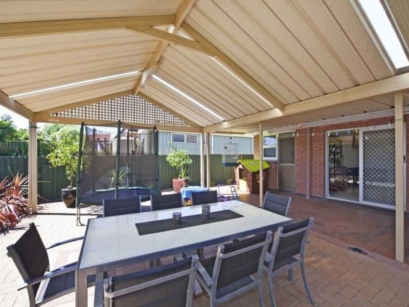 65 Embleton Avenue, Embleton WA 6062