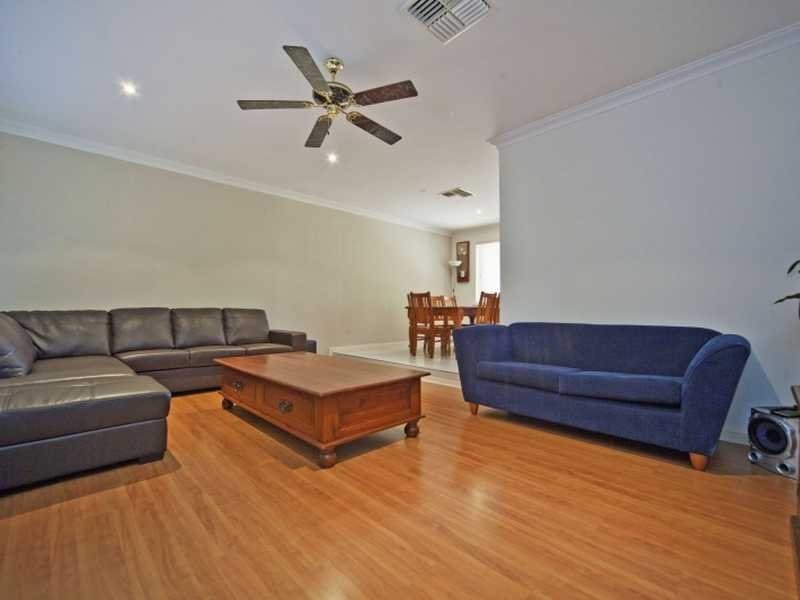 65 Embleton Avenue, Embleton WA 6062