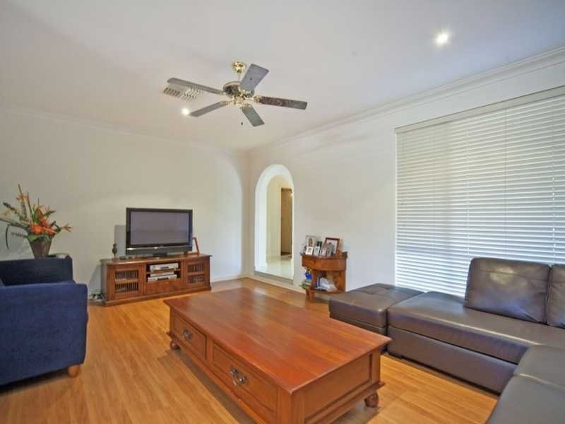 65 Embleton Avenue, Embleton WA 6062