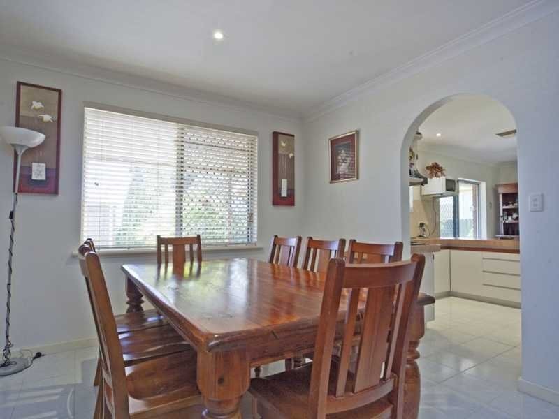 65 Embleton Avenue, Embleton WA 6062